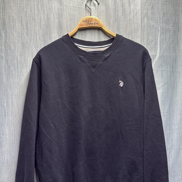 US Polo Assn Black Sweater size large - Picture 3 of 8